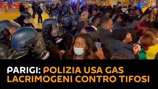 Parigi: polizia usa gas lacrimogeni contro tifosi