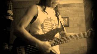 Slap bass pure improvisation - Laian Sun