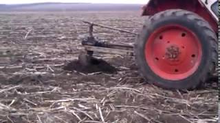 БУРЕНИЕ ЯМ С ПОМОЩЬЮ ТРАКТОРА ЮМЗ, ДЛЯ ПОСАДКИ ПЛОДОВЫХ ДЕРЕВЬЕВ