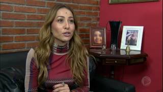 Sabrina Sato dorme em caixão no quadro Parente por Um Dia