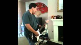 Testing my nephews Yamaha EG 112 with my Fender Performer 1000 amp.