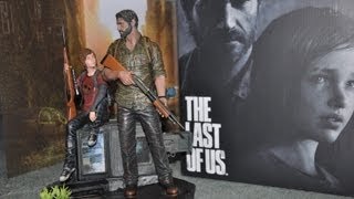 The Last of Us Joel and Ellie Statue Unboxing