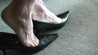 The most veiny feet and long toes