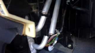 02 Hyundai Elantra Heater core repacement 1
