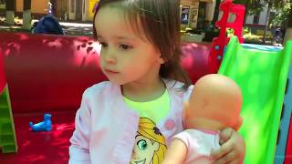 Влог Амина и  Кукла Беби Бон Катя на игровой площадке/Amina with Baby Born doll on the Playground