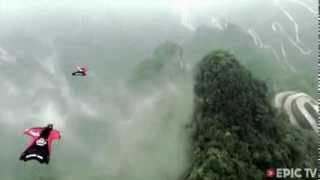 Идеальный полет над горой Тяньмэнь /  Tianmen Mountain - The Perfect Flight