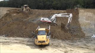 | Liebherr 924 - Caterpillar 725 - Caterpillar D6R XW |[HD]