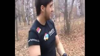 Армянин против. Русского скина.