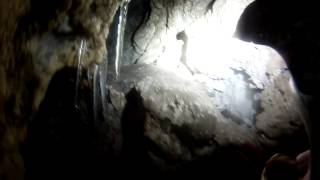 Exploring a small cave in Jura, Poland / Badając małą jaskinię na Jurze :) MagicShine + GoPro