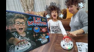 YALAN MAKİNASINI TEST ETTİK, LİE DETECTOR, Eğlenceli çocuk videosu, Toys unboxing