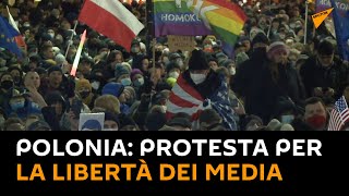 #Polonia: protesta per la libertà dei media