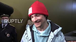 Russia: First Beijing Olympics medallists return home
