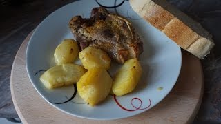 Свиная шейка с картошкой в духовке/Pork with potatoes in the oven