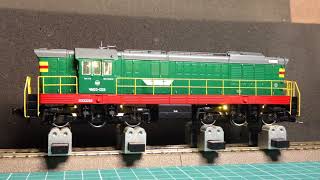 Roco ЧМЭ3-1329 с декодером Zimo. Звук дизеля "без глушителя"
