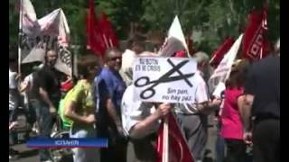 Испанцы протестуют против политики экономии