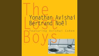 April in Paris (feat. Avishai Cohen)