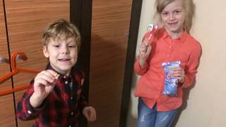 Идем на праздник в центр РИО/Куча орущих детей/Сумасшедшая Rainbow Dash