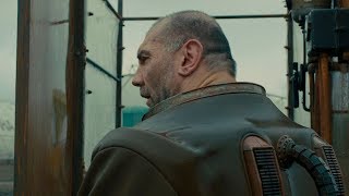 Каково это убивать своих же? - Своих не убиваю, они не скрываются.«Бегущий по лезвию 2049»