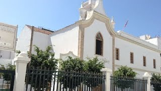 Église espagnole Buenaventura, le jardin public dans la médina