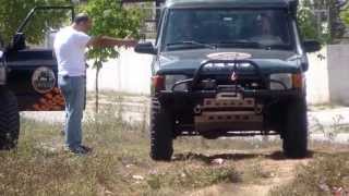 Discovery V8 VS Niva
