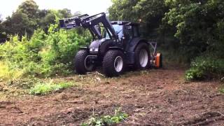 Трактор Valtra и мульчер Орси