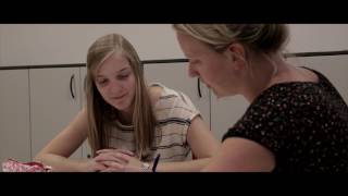 Studiebegeleiding aan UHasselt - Hanne | Get To Know Us