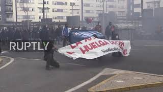 Spain: Tensions escalate as metal workers clash with police in Cadiz demo