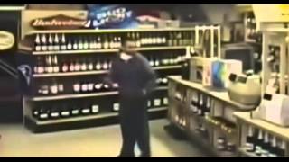 Caught on camera: Man tries to rob liquor store