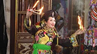 Hat Van Quynh Manh - gia chau be -Thanh Dong Nguyen Thi Thanh Hoa