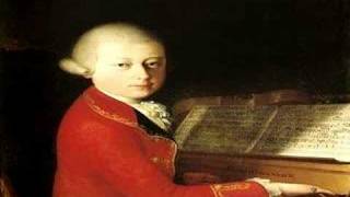 Mozart- Harpsichord Concerto No. 2 KV 107 ii. Allegretto
