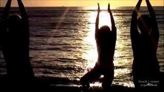 Beach Sunset Yoga Hawaii ビーチヨガハワイ and Wellness Retreats ("top things to do Honolulu')