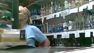 Женщина Продавец под бутиратом \ Woman Sold under butyrate