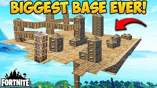 HACKER MAKES CRAZIEST SKY BASE EVER! - Fortnite Funny Fails and WTF Moments! #204 (Daily Moments)