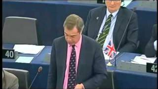 Nigel Farage parla dell'Italia e dell'Europa ! IL VIDEO SCANDALO CENSURATO DALLE TV