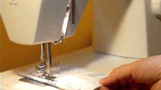 BERNINA BERNETTE MODEL 715