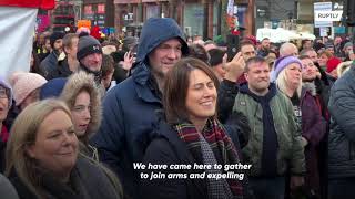 UK: Several hundreds rally in Belfast against COVID passport