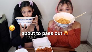 2x spicy noodles + blazin wings: who drinks water first challenge (FAIL)