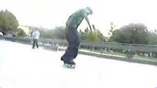 mona skate conce