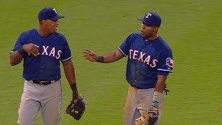 TEX@HOU: Andrus, Beltre bicker over popup in the 8th