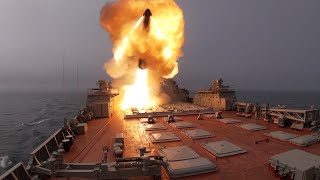 Ракетные крейсеры «Пётр Великий» и «Маршал Устинов» нанесли удар по условному противнику