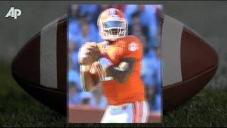 No. 1 LSU Routs No. 19 Auburn 45-10