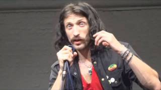 Gogol Bordello в Москве. Евгений Гудзь на пресс-конференции.