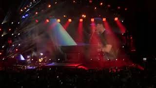 Logic Performing “Pretty Young Girl” From “Supermarket”