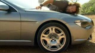 BMW 645Ci review by Tom Ford (in Hungarian)
