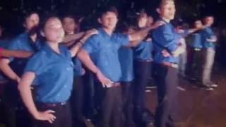 Đồng diễn dân vũ Rửa tay - Chicken Dance - Té nước Thái Lan