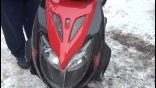 Краденый мопед и крупную партию наркотиков нашли полицейские у жителя Хабаровского края.MestoproTV
