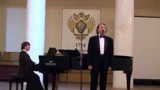 Накинув плащ, с гитарой под полою - Григорий Мартыненко - RUSSIAN SERENADE