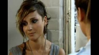 Anni & Jasmin - The Scientist