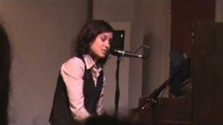 Missy Higgins 11 - playing the 1st song she ever wrote on piano (in grade 5) 4-6-09 - St. Louis