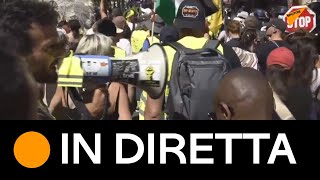 Parigi: nuova ondata di proteste contro il Green Pass